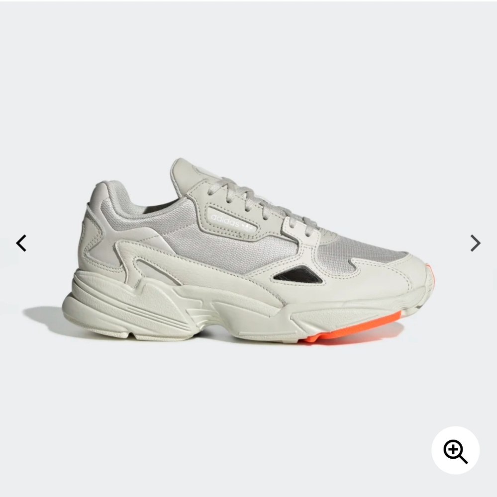 Adidas falcon